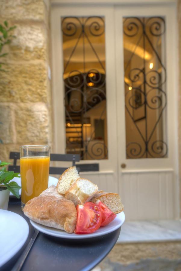 Cute And Modern Duplex Apartment In Ideal Location Rcas1-1 Valletta Exterior photo