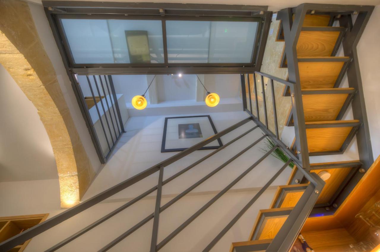 Cute And Modern Duplex Apartment In Ideal Location Rcas1-1 Valletta Exterior photo