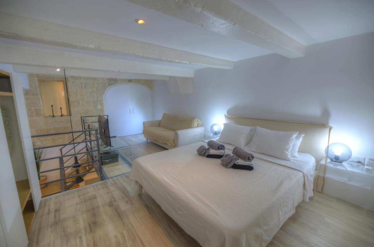 Cute And Modern Duplex Apartment In Ideal Location Rcas1-1 Valletta Exterior photo