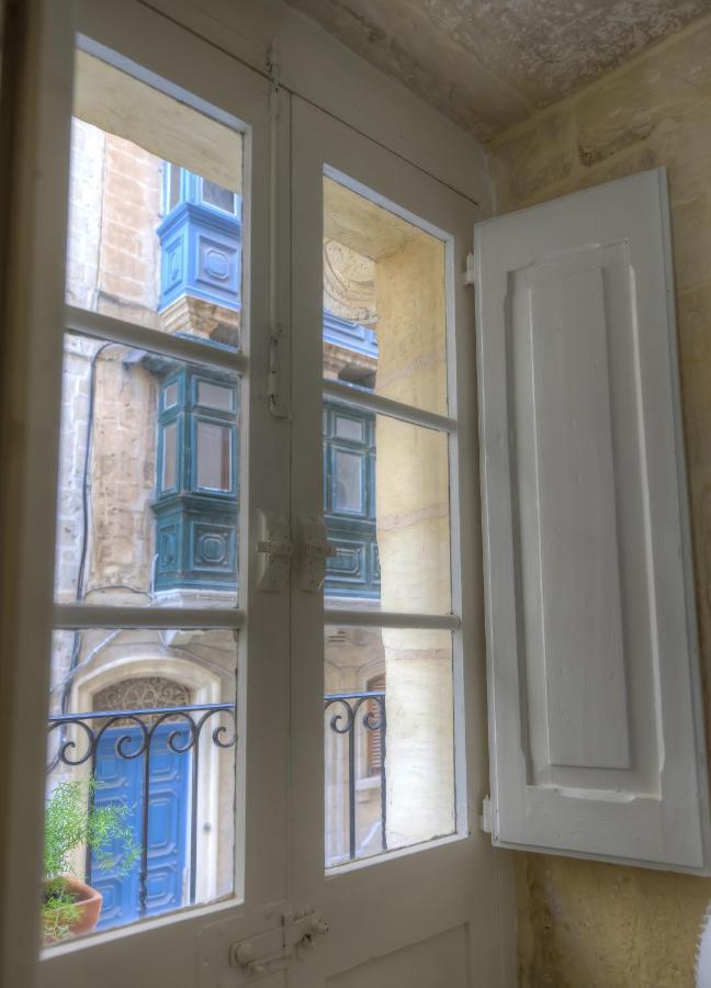 Cute And Modern Duplex Apartment In Ideal Location Rcas1-1 Valletta Exterior photo
