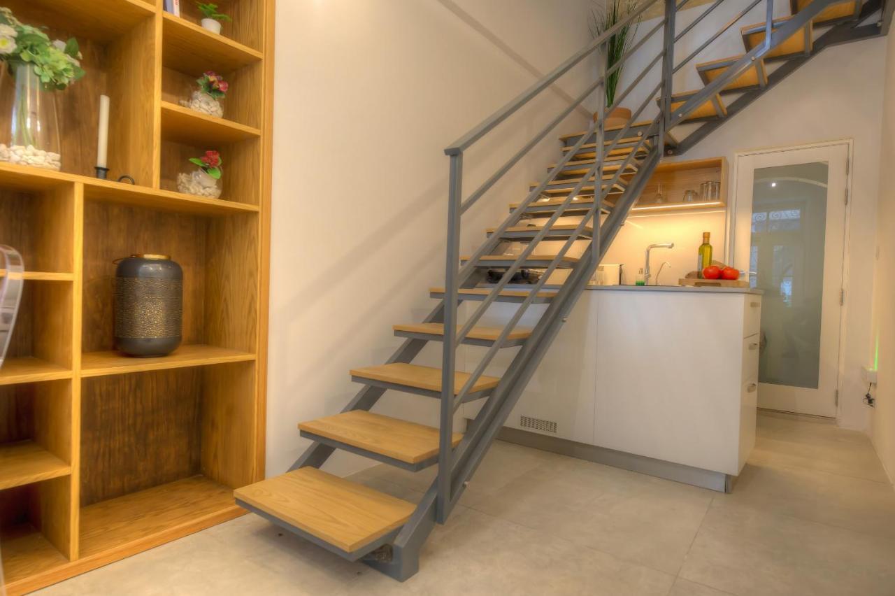 Cute And Modern Duplex Apartment In Ideal Location Rcas1-1 Valletta Exterior photo